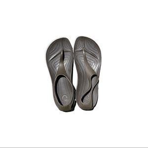 Matt brown colored Sexi Crocs woman’s size 7